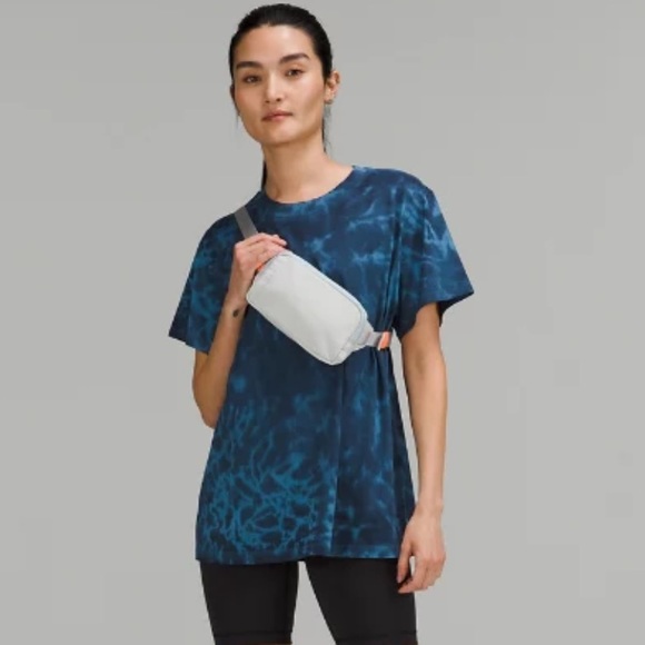 ❤️ Lululemon Mini Belt Bag NWT - Picture 16 of 16